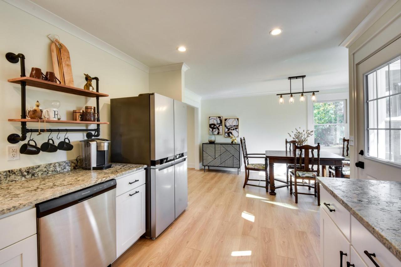 Tranquil Travelers Rest Home With Fire Pit! Extérieur photo